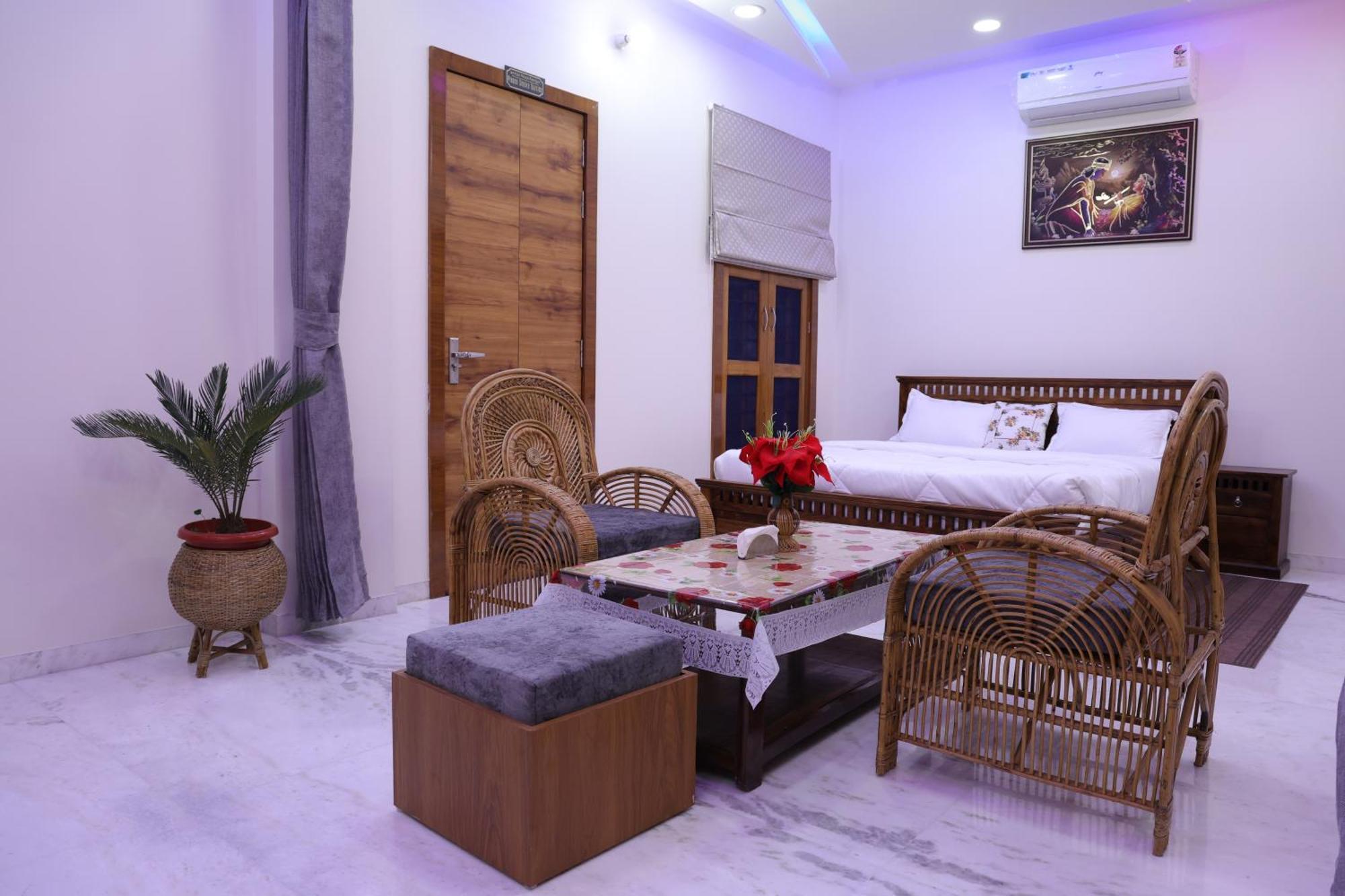 Amritam Palace A Luxury Ac Home Stay Ringas Buitenkant foto